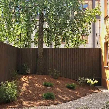 Stylish Studio Close To City Center, Cafes & Parks & Local Dining Riga Esterno foto