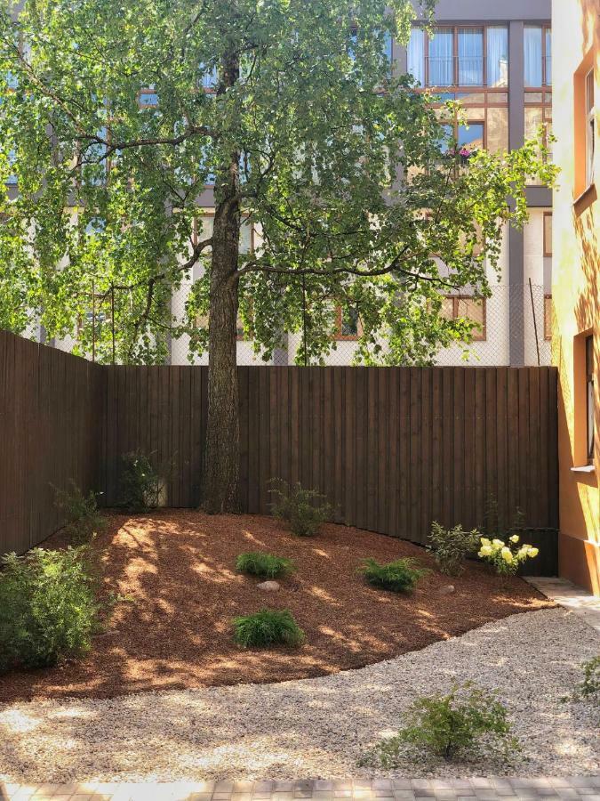 Stylish Close To Center, Cafes & Parks & Local Dining Ryga